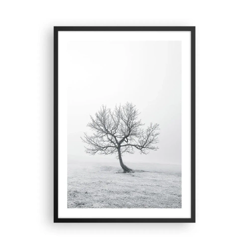 Poster în ramă neagră - Un peisaj minimalist cu un copac singuratic într-un cadru de iarnă. - 50x70cm - Împotriva neantului - Decorațiune modernă pentru perete pentru living și dormitor ARTTOR