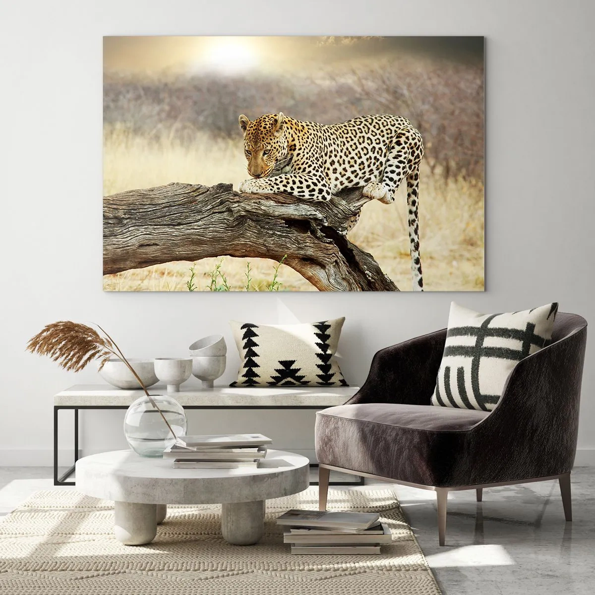 Tablou pe sticlă - Un leopard odihnindu-se pe o creangă de lemn - 70x50cm - Mă duc pe drumul meu - Decorațiune modernă pentru perete pentru living și dormitor ARTTOR