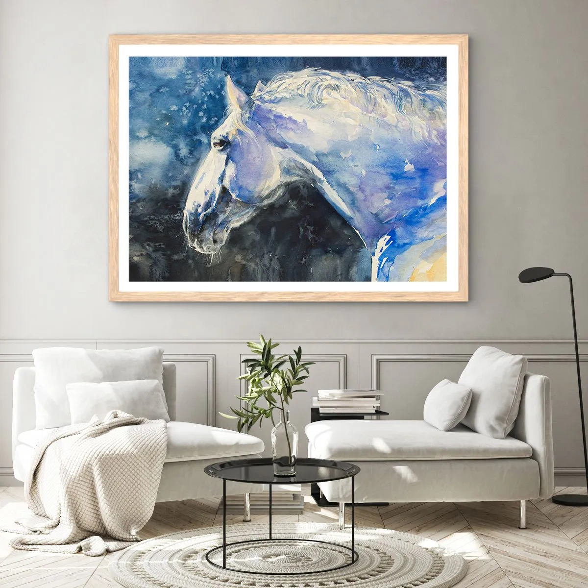 Poster în ramă de stejar deschis - Portret într-o strălucire albastră - 40x30 cm