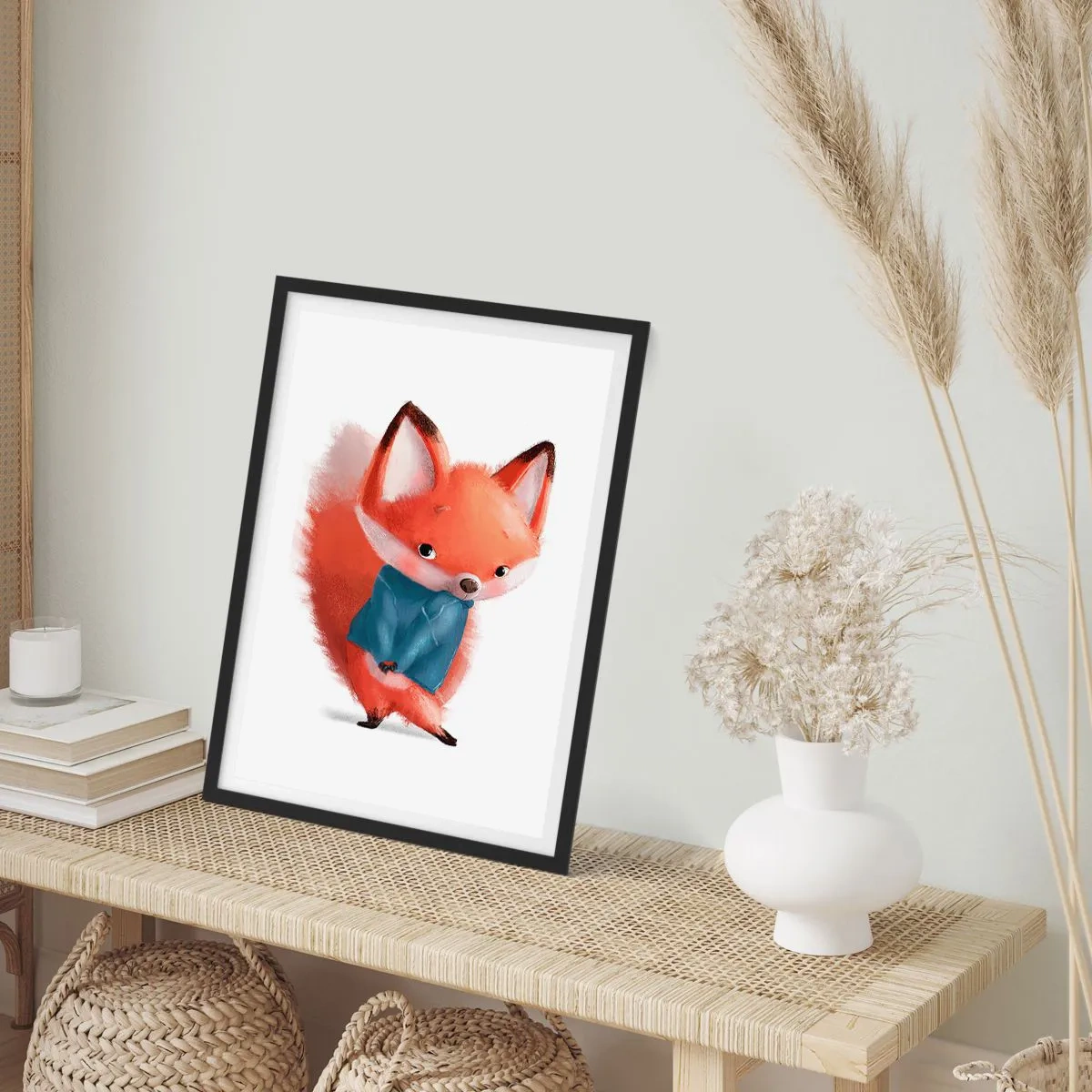 Poster în ramă neagră - O vulpe roșie fermecătoare într-un pulover albastru - 50x70cm - Îmi vine bine? - Decorațiune modernă pentru perete pentru living și dormitor ARTTOR