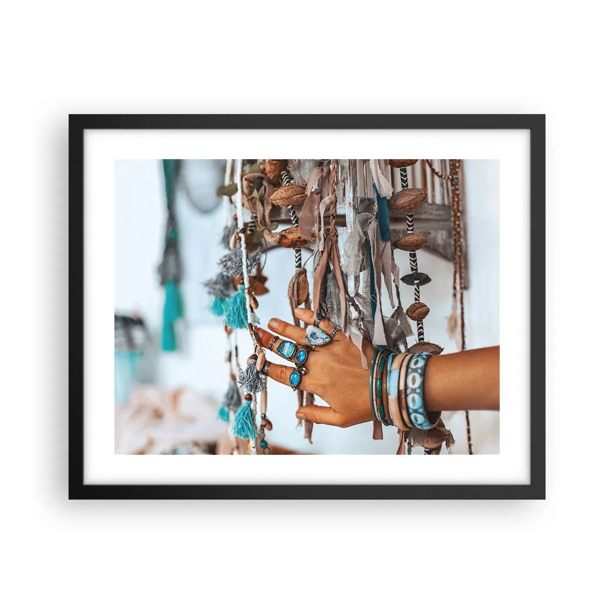 Poster în ramă neagră - Comori locale - 50x40 cm