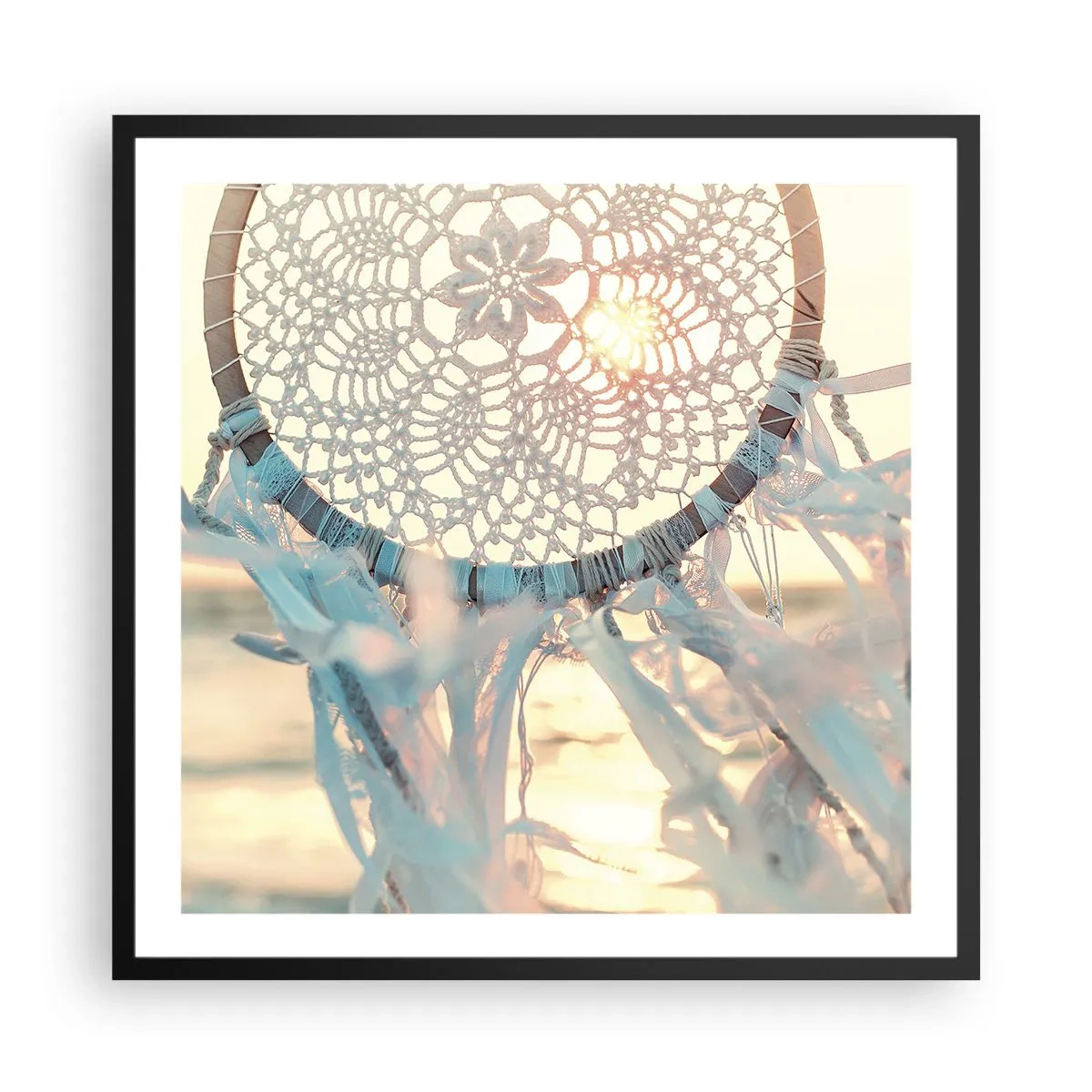Poster în ramă neagră - Totem de dantelă - 60x60 cm
