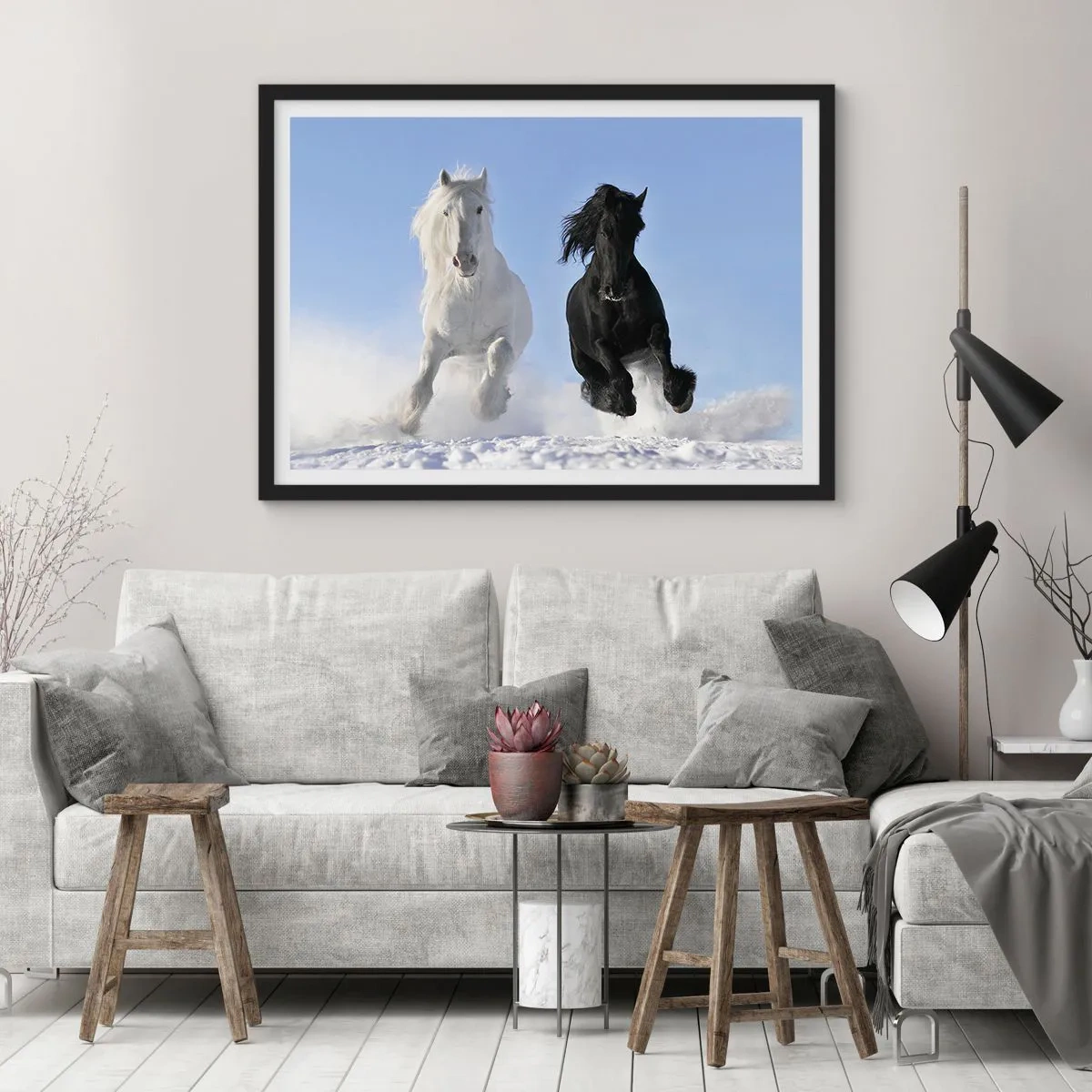 Poster în ramă neagră - Galop de alb și negru - 91x61 cm