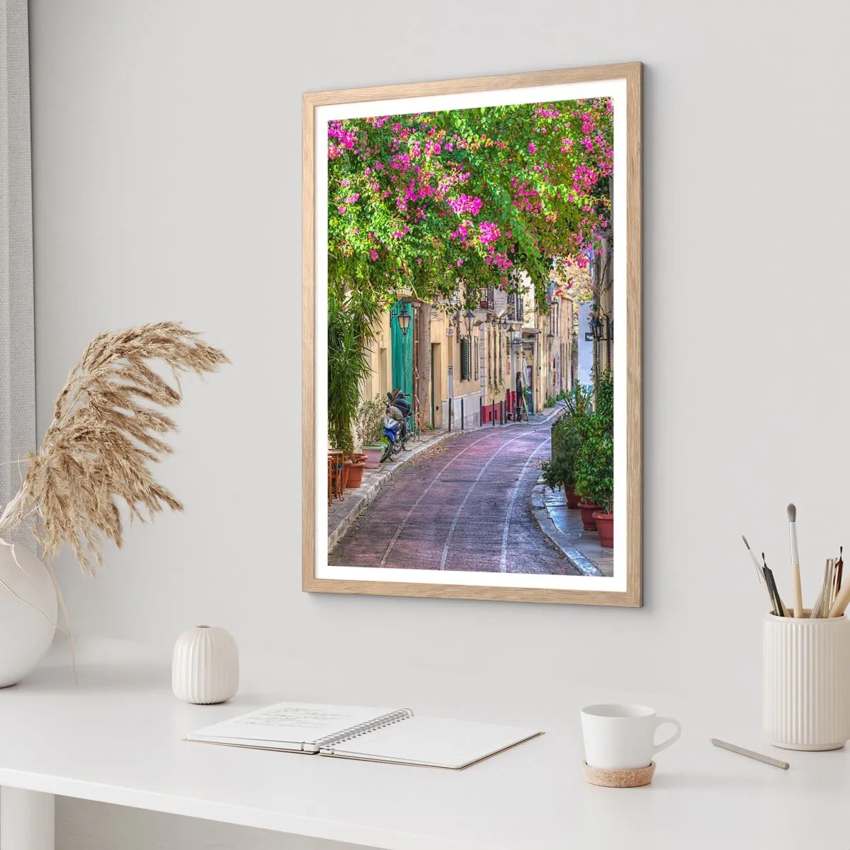 Poster în ramă de stejar deschis - Alee înfloritoare - 61x91 cm