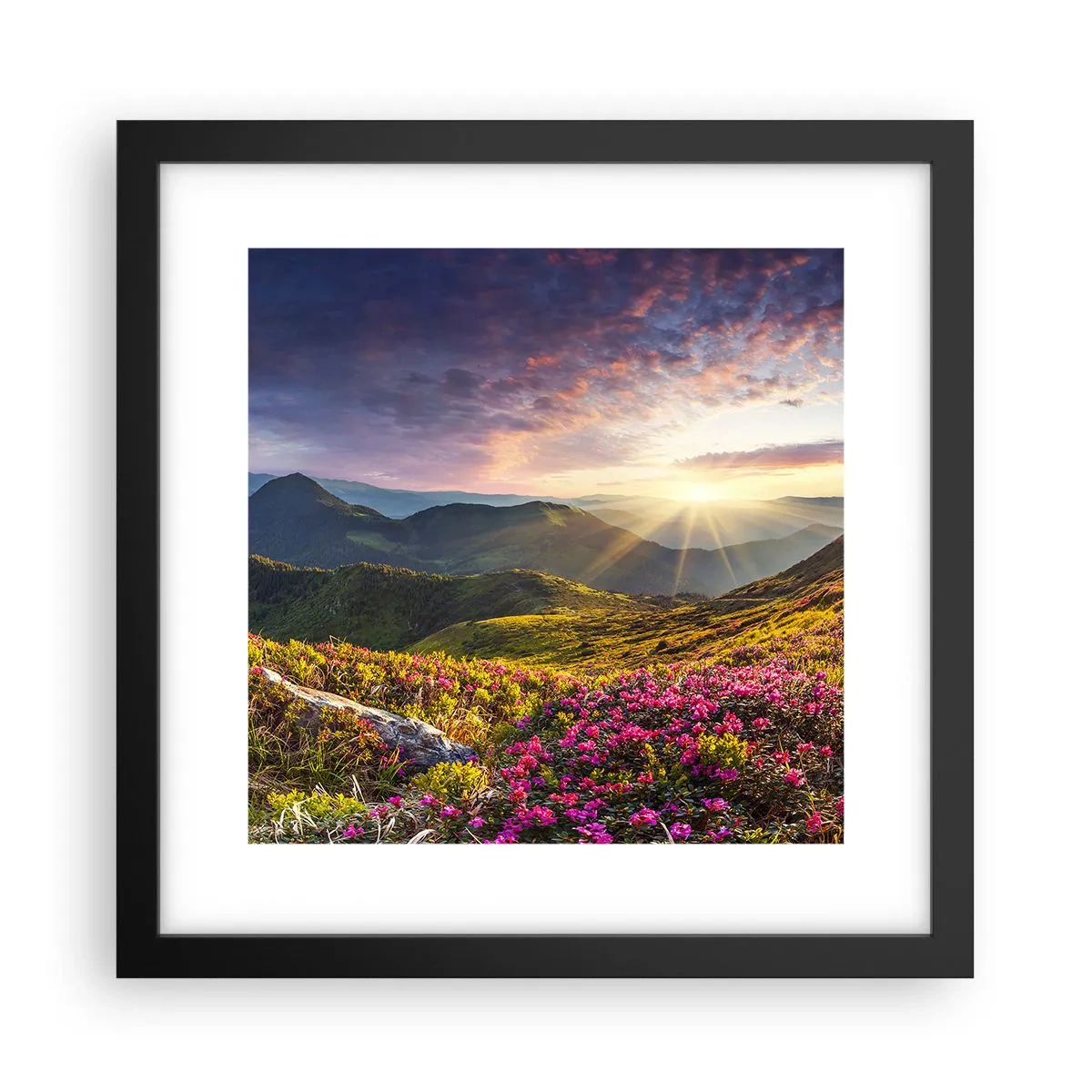 Poster în ramă neagră - Prospețimea unei dimineți de munte - 30x30 cm