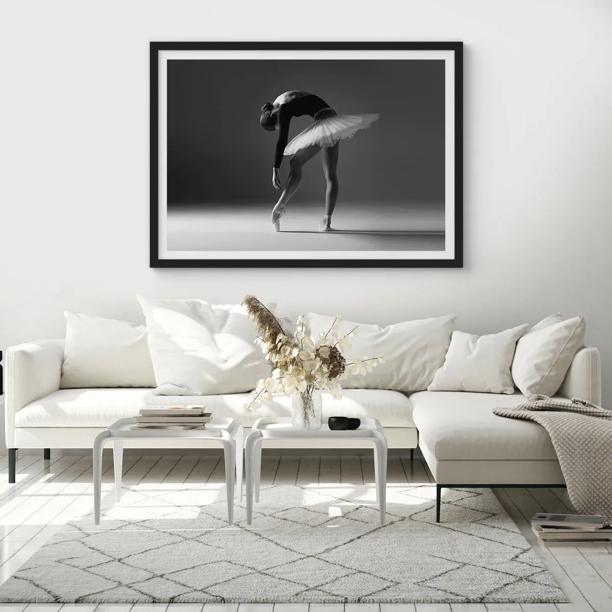 Poster în ramă neagră - Bella balerina - 70x50 cm