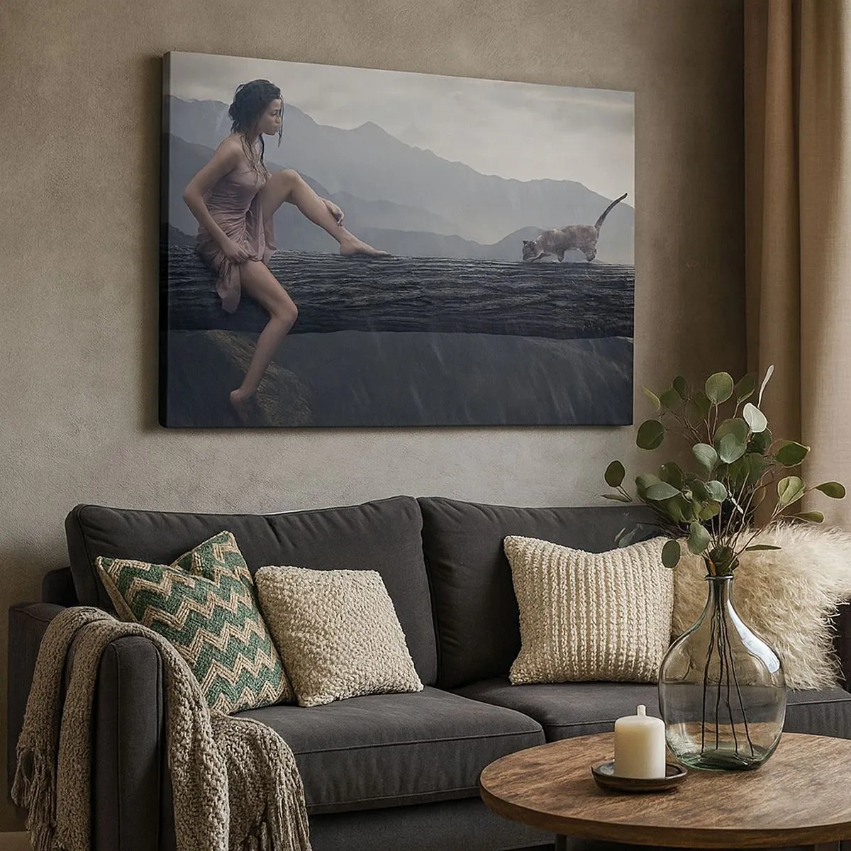 Tablou pe pânză Canvas - O femeie și o pisică pe un trunchi de copac în ploaie, cu vedere la munți. - 70x50cm - Vârfuri de frumusețe - Decorațiune modernă pentru perete pentru living și dormitor ARTTOR