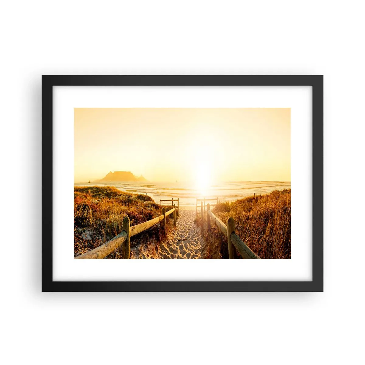 Poster în ramă neagră - Prin dune spre soare - 40x30 cm