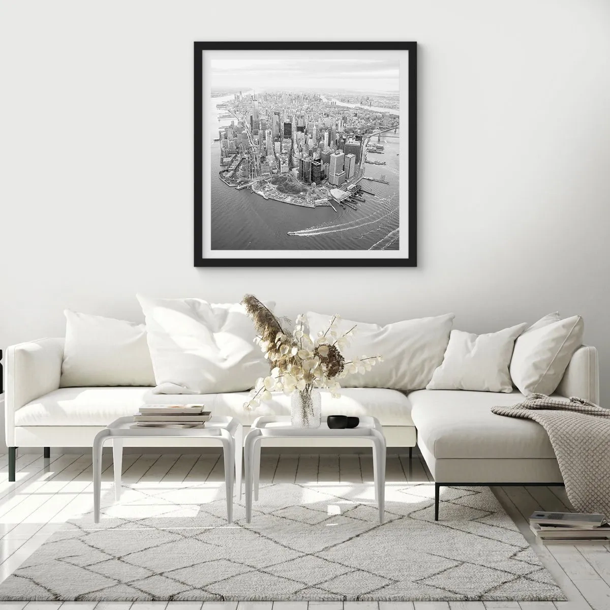 Poster în ramă neagră - Cum să nu iubești? - 40x40 cm