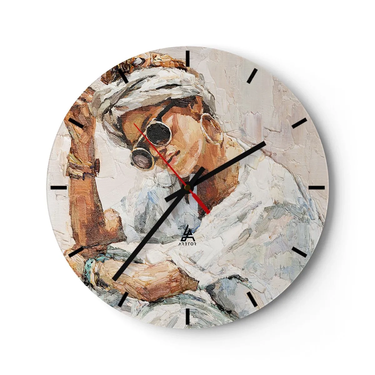 Ceas de perete - Ceas pe sticlă - Portretul unei femei purtând ochelari de soare pictat în impasto - 30x30cm - Portret în plin soare - Decorațiune modernă pentru perete pentru living, bucătărie și dormitor ARTTOR