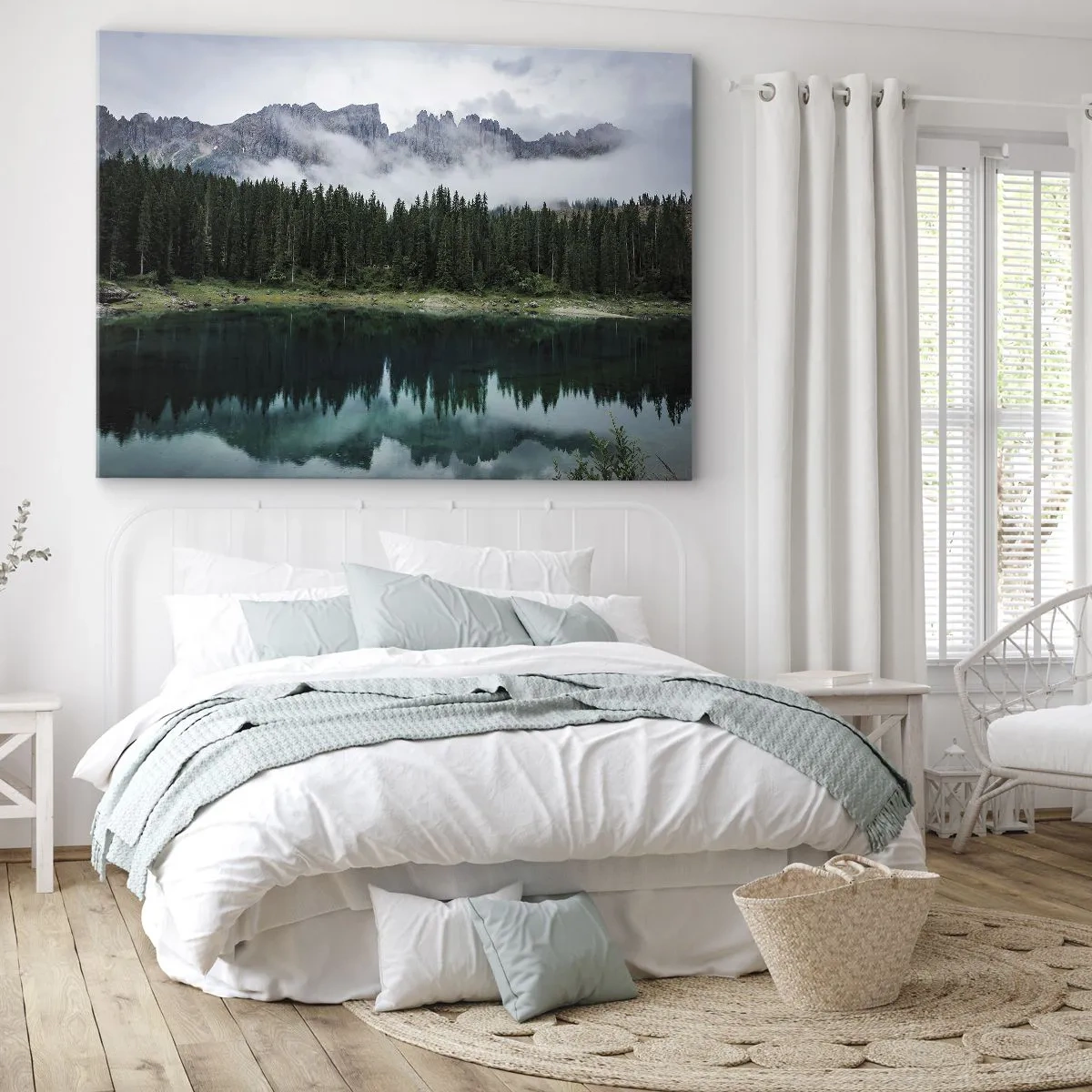 Tablou pe pânză - Liniște, liniște, să nu trezim apa care doarme... - 70x50 cm