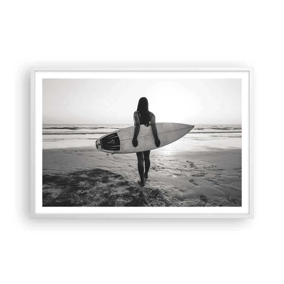 Poster în ramă albă - Fiica valului mării - 91x61 cm