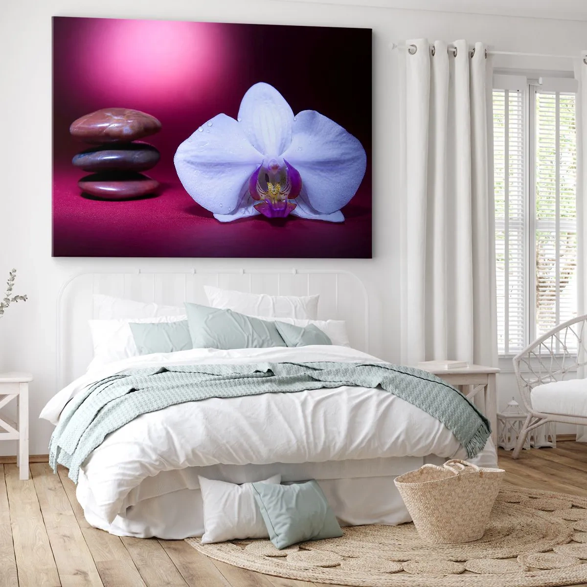 Tablou pe pânză Canvas - Orhidee albă și pietre pe fundal roz - 70x50cm - Un studiu al prospețimii în mov - Decorațiune modernă pentru perete pentru living și dormitor ARTTOR