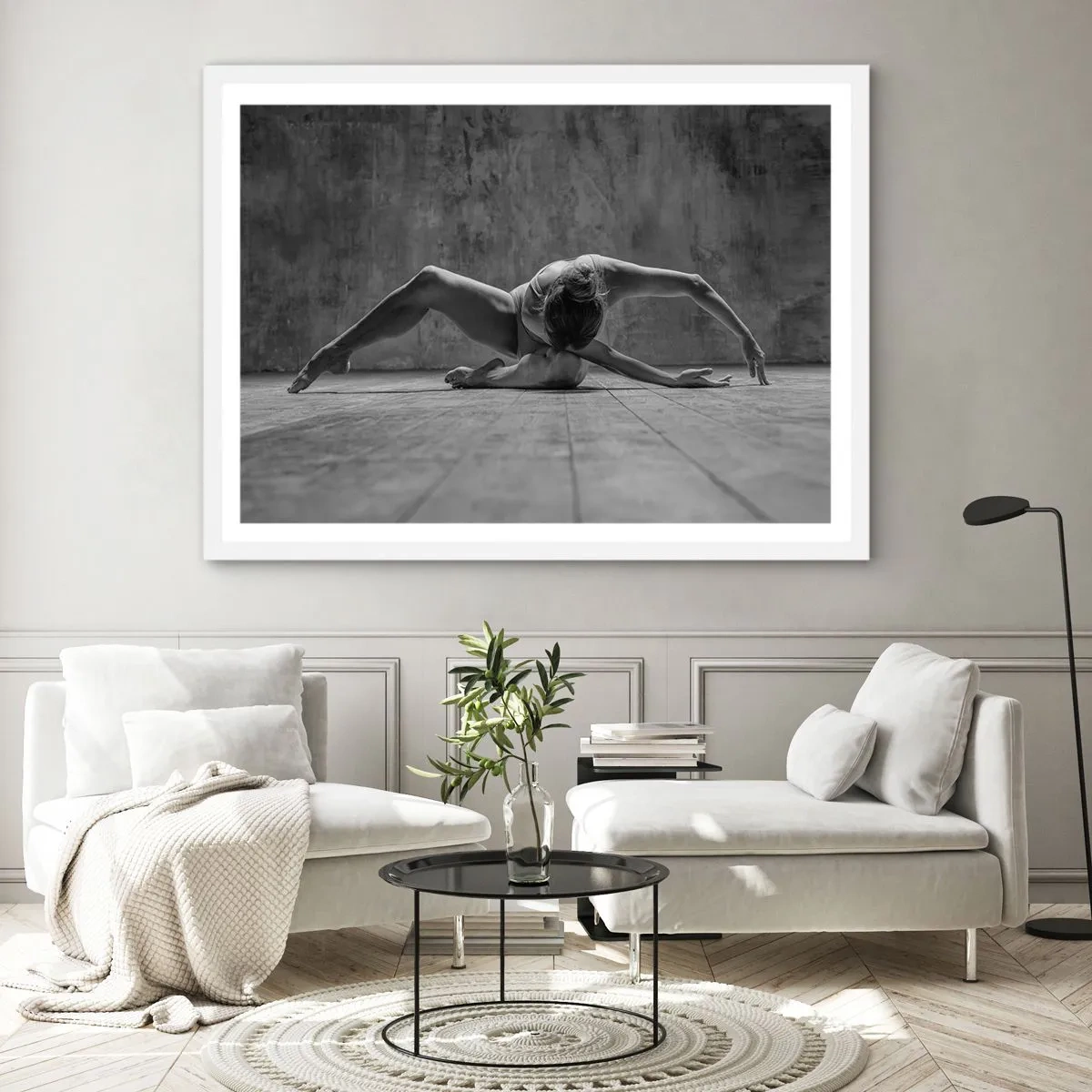 Poster în ramă albă - Simetria găsită - 91x61 cm