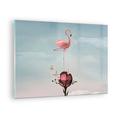Tablou pe sticlă - Un flamingo roz stând pe o minge decorativă cu flori și fluturi. - 70x50cm - Alegoria mingii de baschet - Decorațiune modernă pentru perete pentru living și dormitor ARTTOR