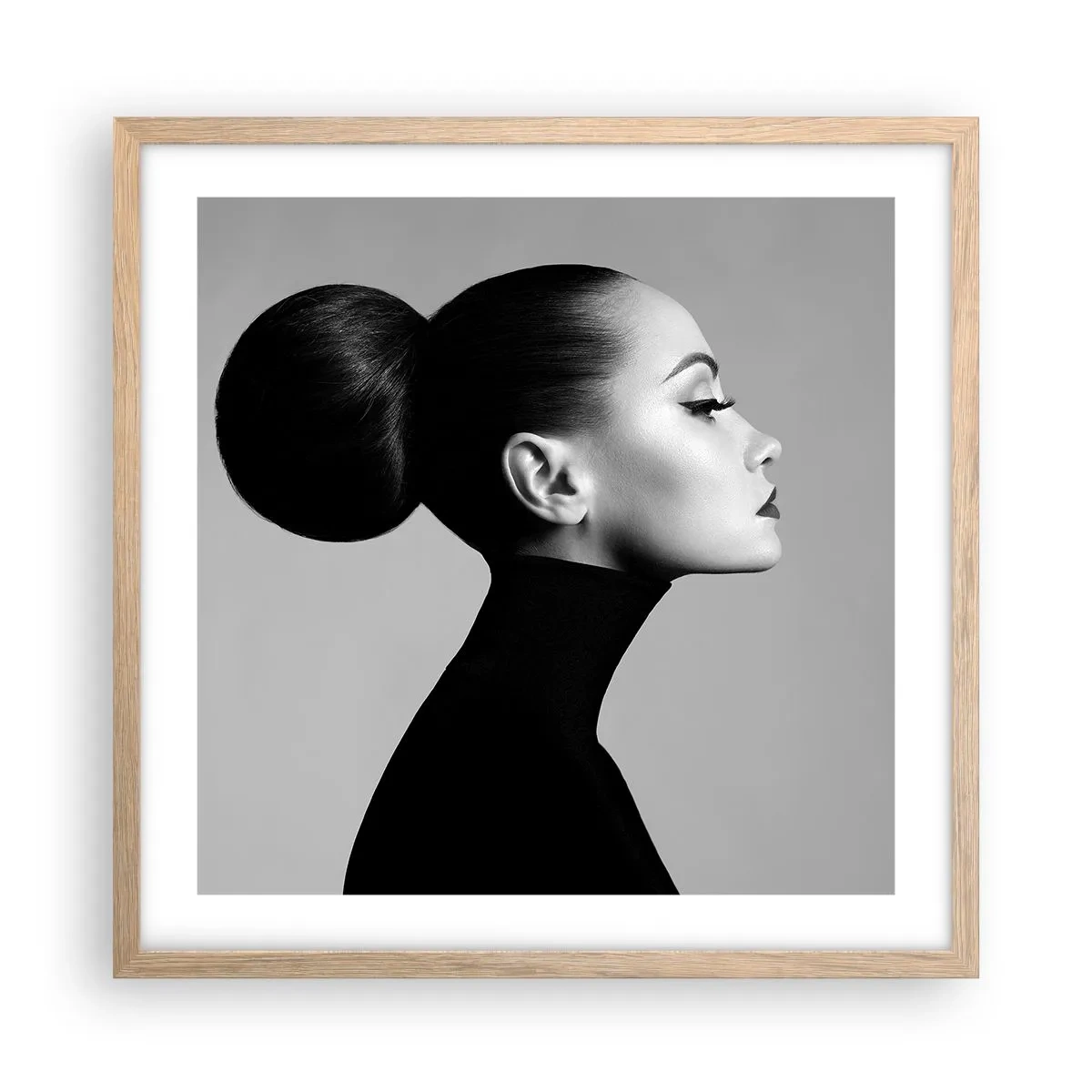 Poster în ramă de stejar deschis - Nefertiti contemporană - 50x50 cm