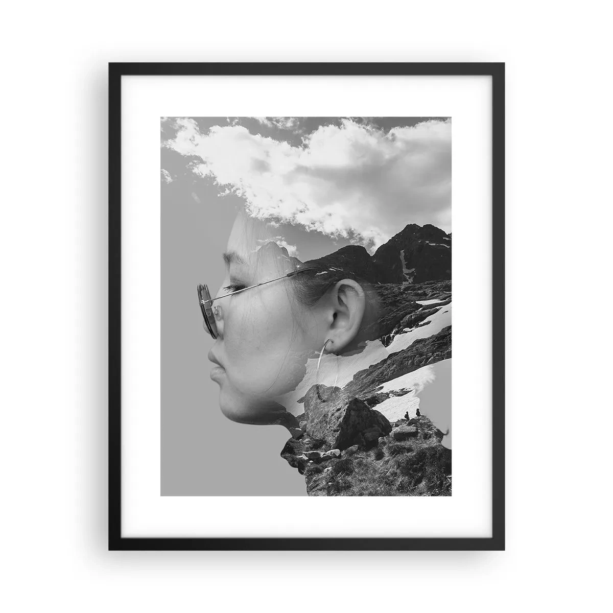 Poster în ramă neagră - Portret în nori - 40x50 cm