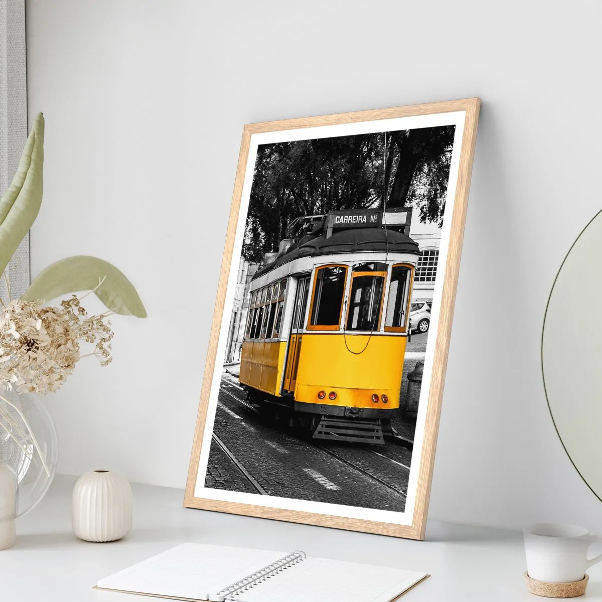 Poster în ramă de stejar deschis - Sună fado în fundal - 61x91 cm