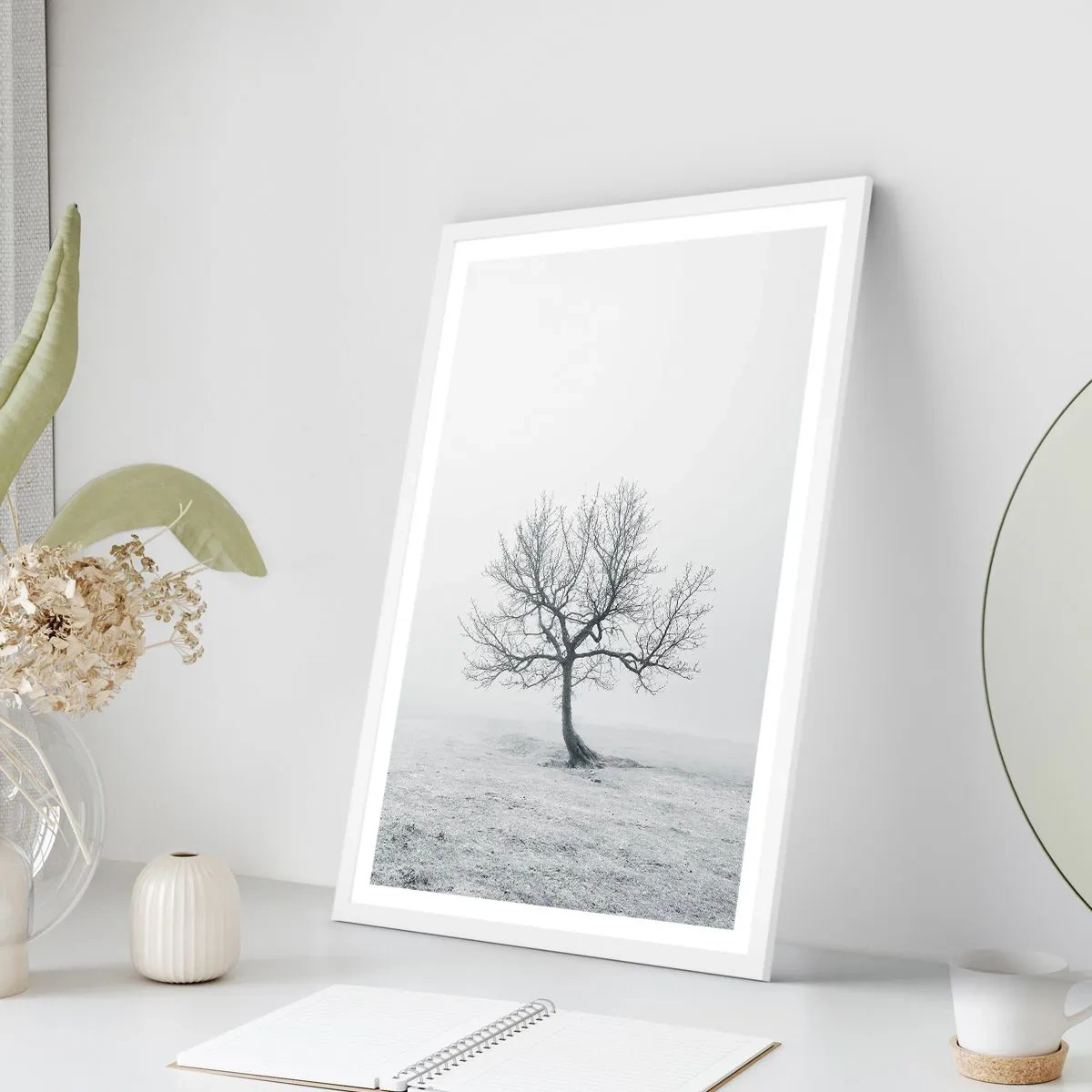 Poster în ramă albă - Împotriva neantului - 70x100 cm