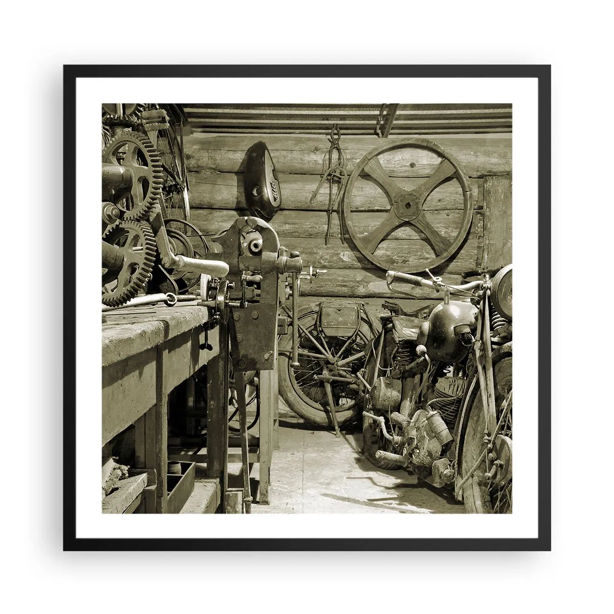 Poster în ramă neagră - În șopronul unchiului Vlad - 60x60 cm