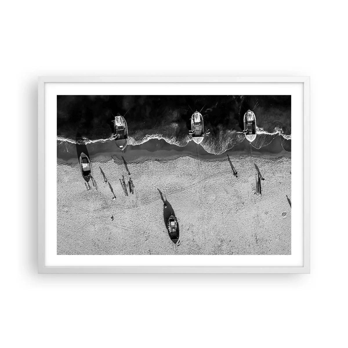 Poster în ramă albă - Tot pe țărm... - 70x50 cm