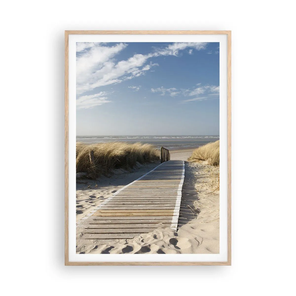 Poster în ramă de stejar deschis - În spatele dunei, în zumzetul ierbii - 70x100 cm