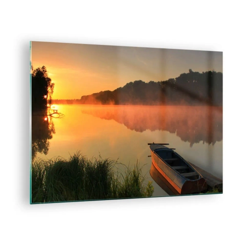 Tablou pe sticlă - Răsărit de soare peste un lac liniștit, cu o barcă la țărm - 70x50cm - Răsăritul soarelui peste apă ca un strat de oglindă - Decorațiune modernă pentru perete pentru living și dormitor ARTTOR