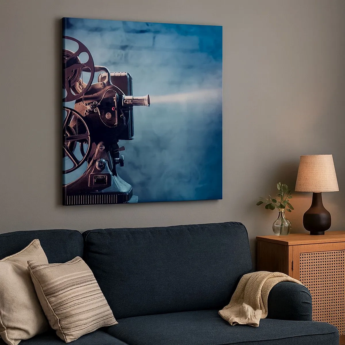 Tablou pe pânză - Într-un cinematograf vechi - 30x30 cm