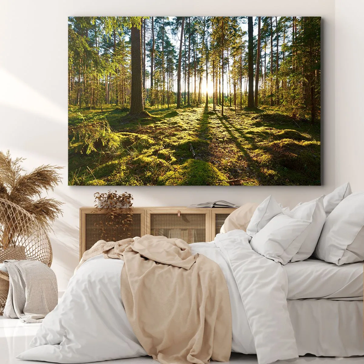Tablou pe pânză Canvas - Pădure verde iluminată de lumina soarelui pe mușchi - 70x50cm - Pădurea misterioasă - Decorațiune modernă pentru perete pentru living și dormitor ARTTOR