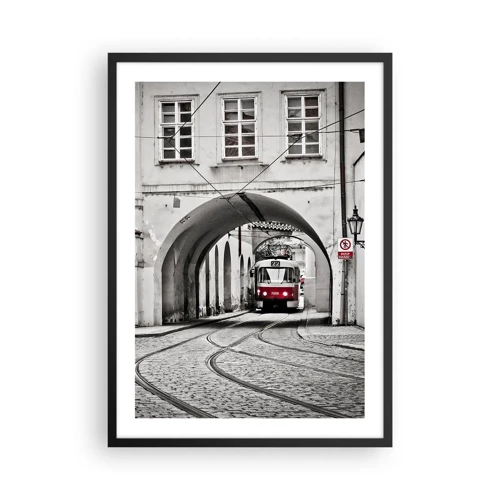 Poster în ramă neagră - Printr-un labirint urban - 50x70 cm